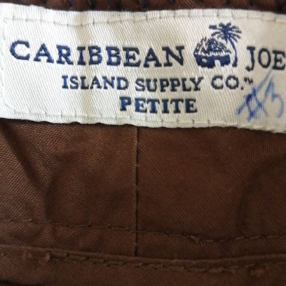 Caribbean Joe, Island Supply Company, ladies dark brown Capri, Size 6, petite - Picture 7 of 9